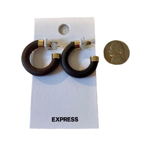 Express Dark Wood 3/4 Hoops. Simple & Stylish. - Picture 5 of 6
